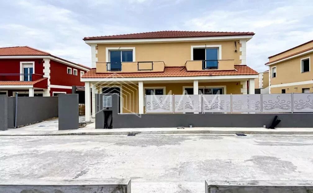 Villa basse 4 pièces à Yaou - Italia Construction